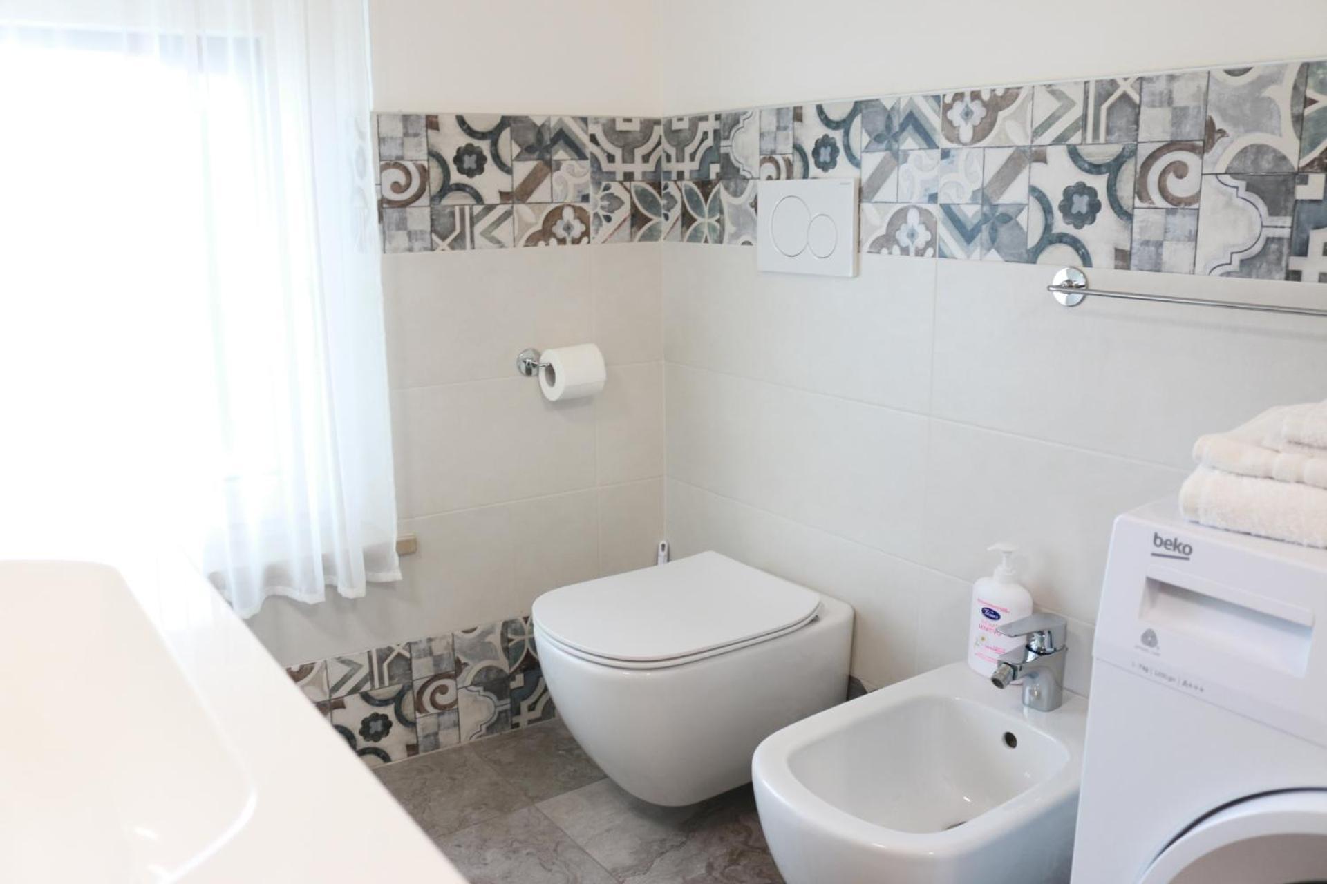 Locazione Turistica Aquila 3 Apartment เวโรนา ภายนอก รูปภาพ