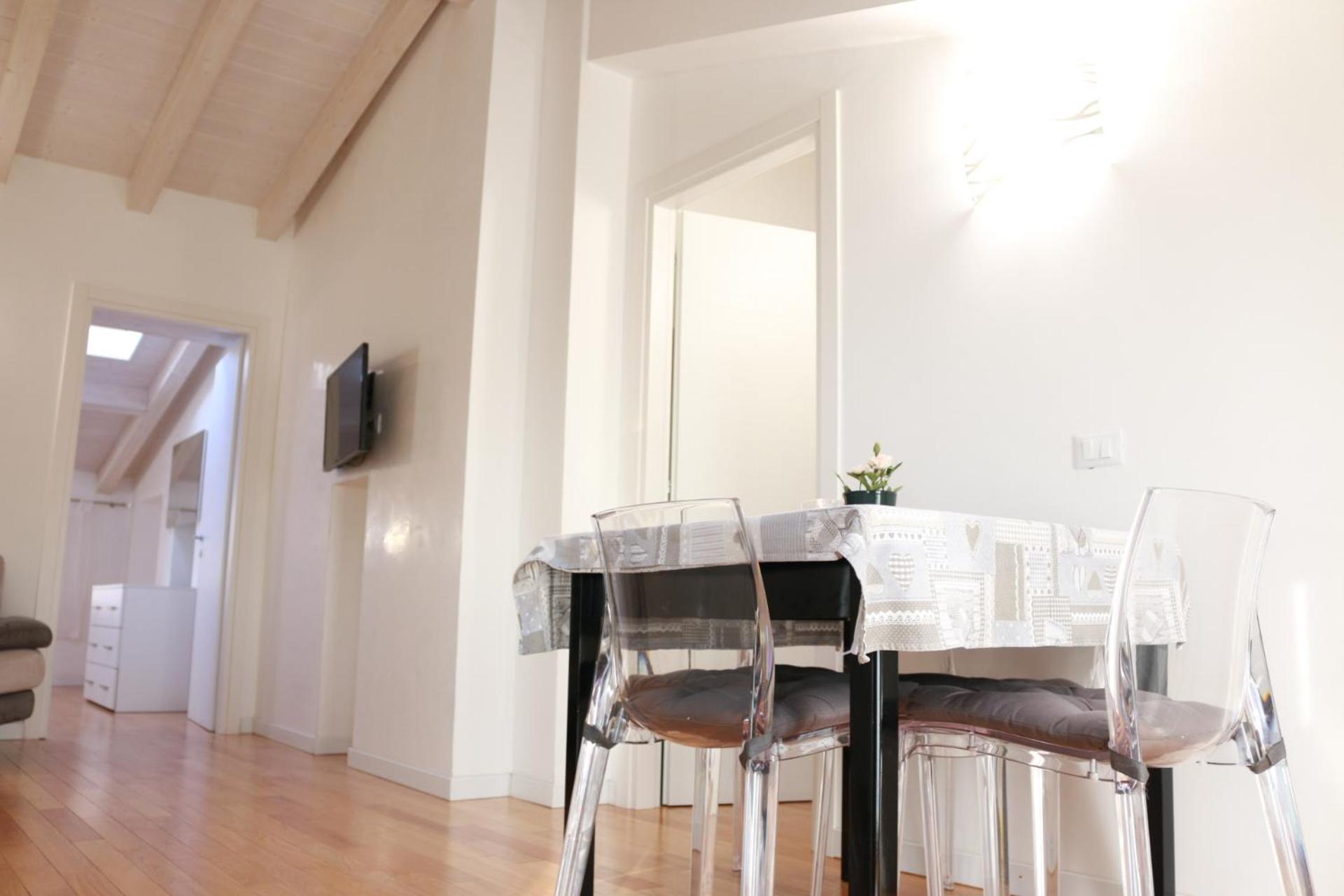 Locazione Turistica Aquila 3 Apartment เวโรนา ภายนอก รูปภาพ