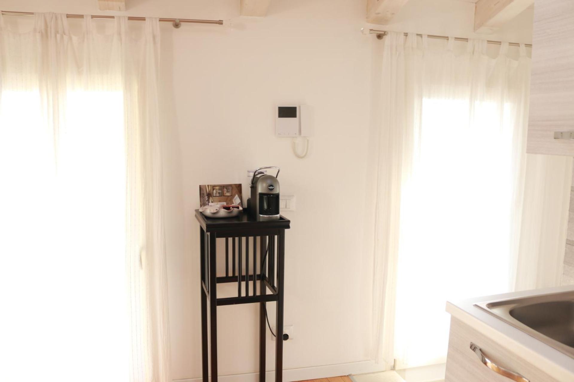 Locazione Turistica Aquila 3 Apartment เวโรนา ภายนอก รูปภาพ